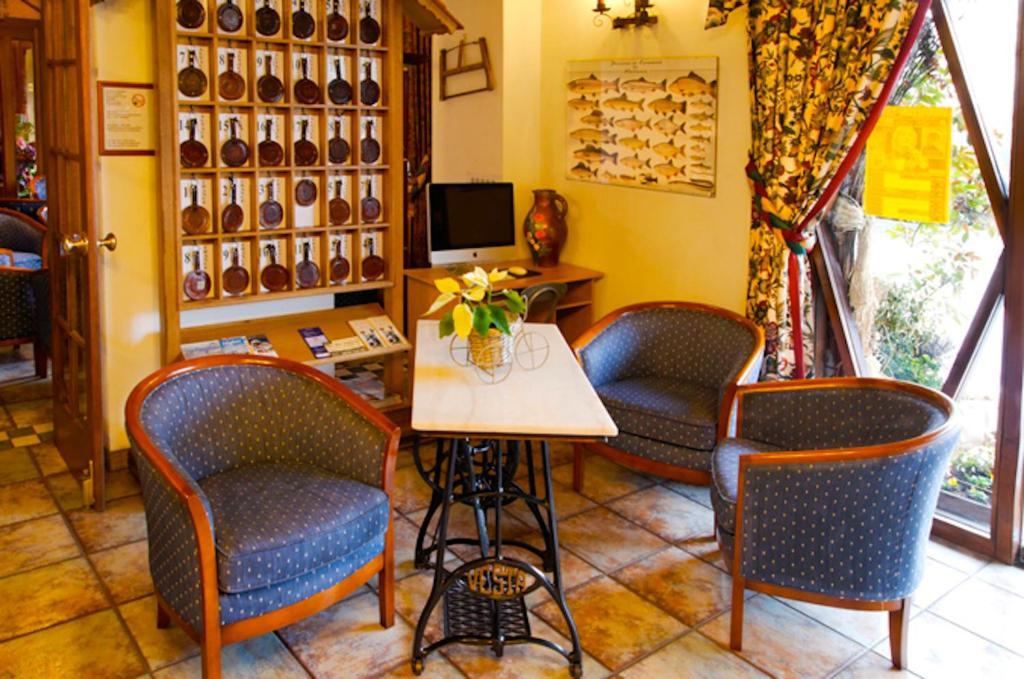 Auberge D'Alsace Hotel De France Bouillon Exterior photo