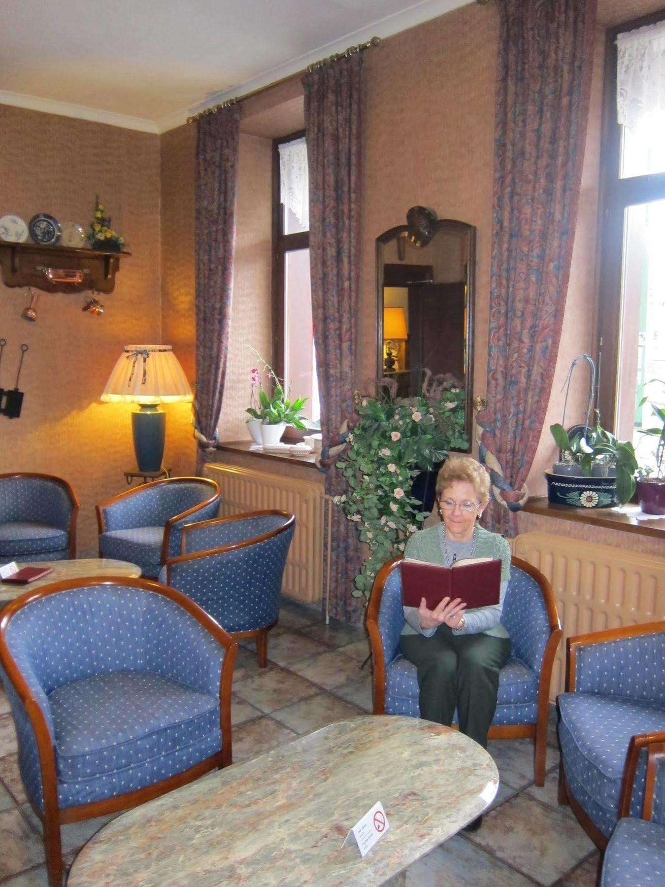 Auberge D'Alsace Hotel De France Bouillon Exterior photo
